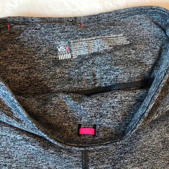 VSX Knock out capri leggings - Picture 2 of 4